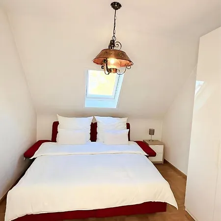 Freestanding Near Cologne And Phantasialand * Erftstadt